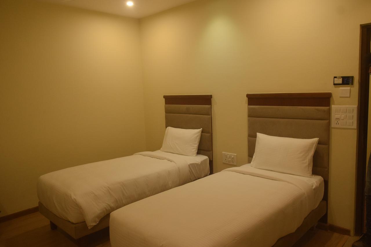 Hotel Avalon Inn Ambikapur Exterior foto